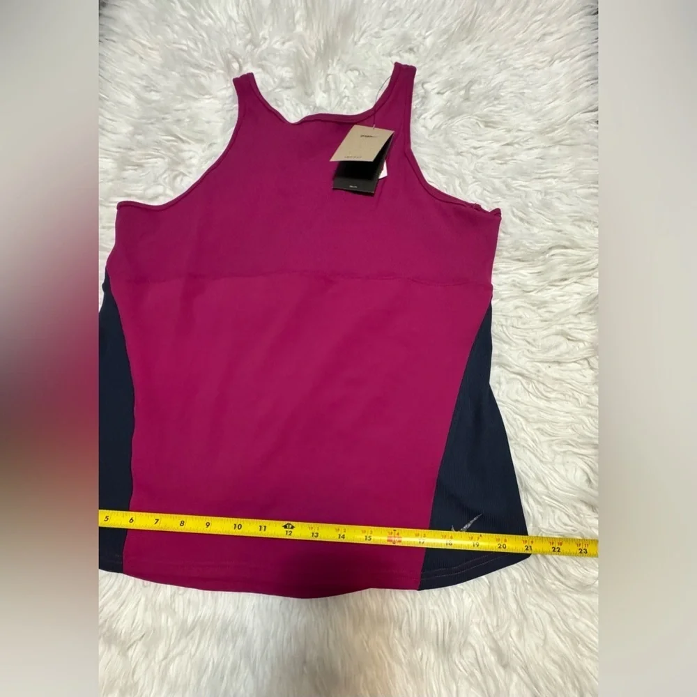 - Nike Dri-Fit Yoga Burgundy Women's Tank Top Size XL